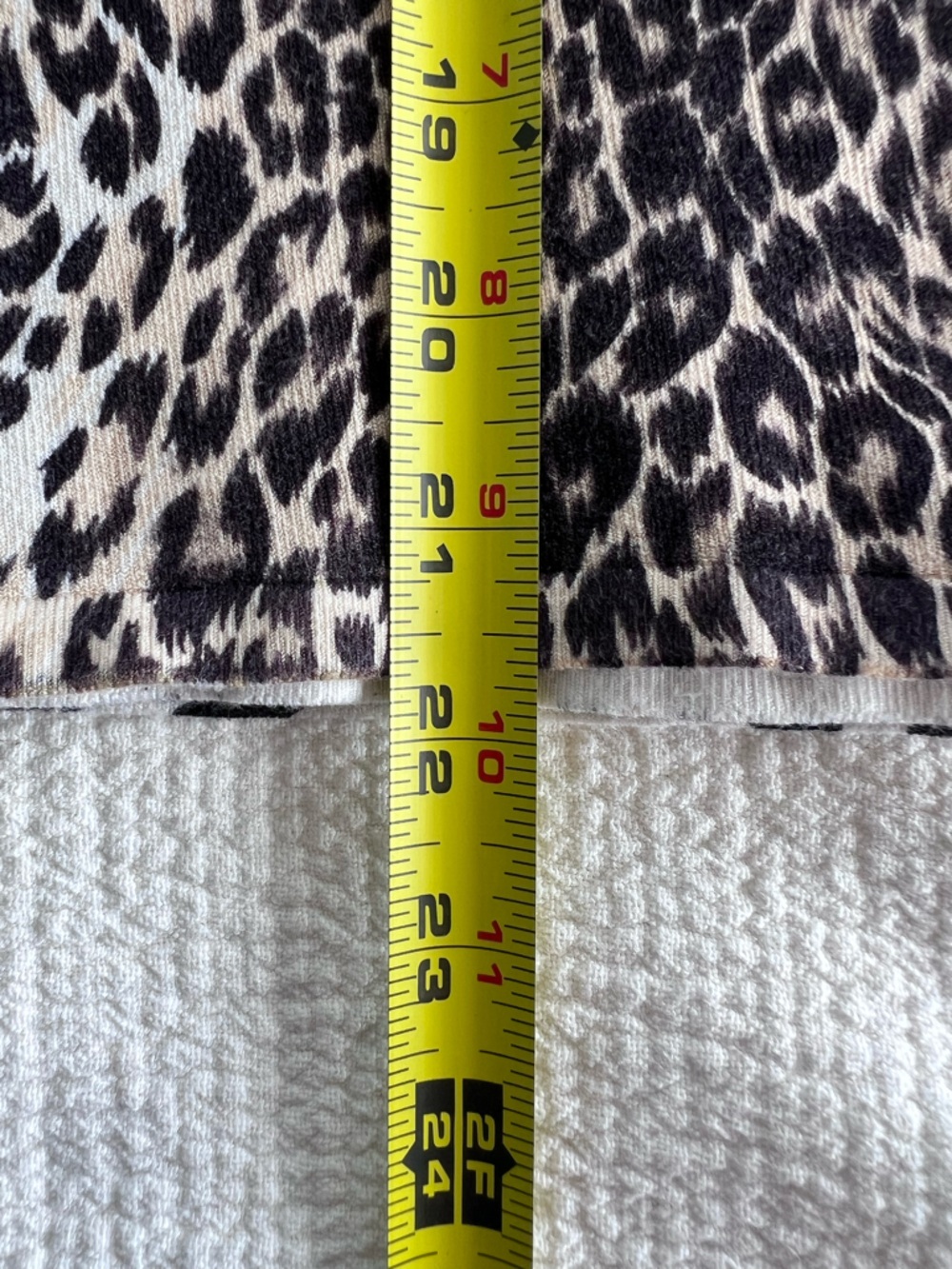 Set Of Two Jersey Knit Long Sleeve Tops Abstract Flower Animal Print EUC Size: S - Picture 9 of 16